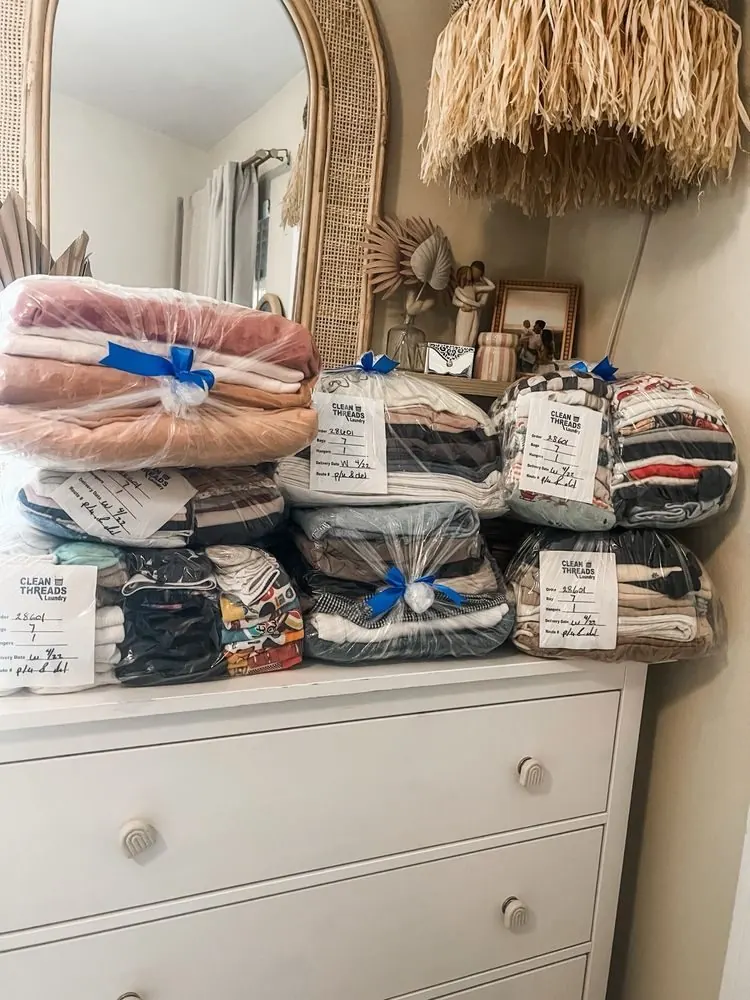 Folded wash and fold laundry orders